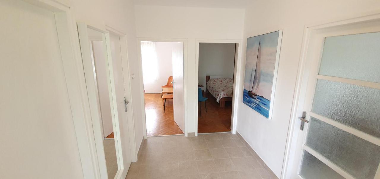 Apartman Kora Njivice Exterior foto